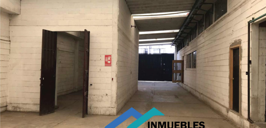 BODEGA EN  SANTA CLARA RENTA 1,689m2 $120,000.00