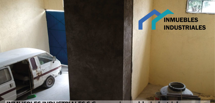 BODEGA EN XALOSTOC EN RENTA 100m²