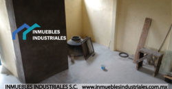 BODEGA EN XALOSTOC EN RENTA 100m²