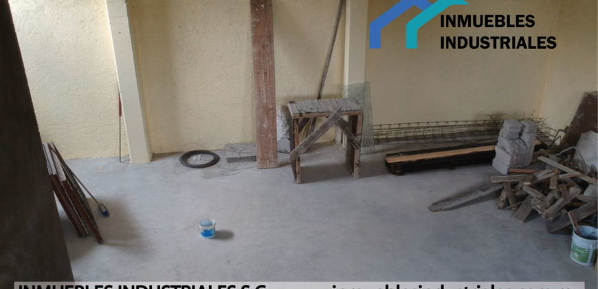 BODEGA EN XALOSTOC EN RENTA 100m²