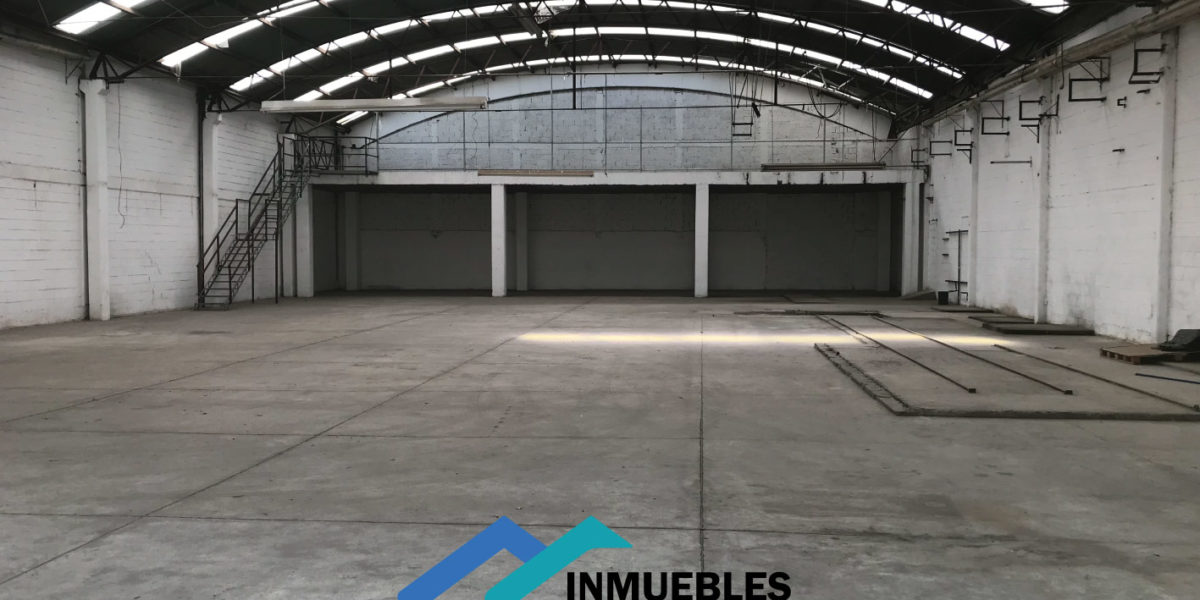 BODEGA EN XALOSTOC EN RENTA 1,000M² C/SUBESTACIÓN ELÉCTRICA.