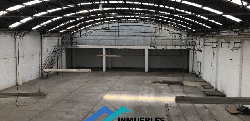 BODEGA EN XALOSTOC EN RENTA 1,000M² C/SUBESTACIÓN ELÉCTRICA.
