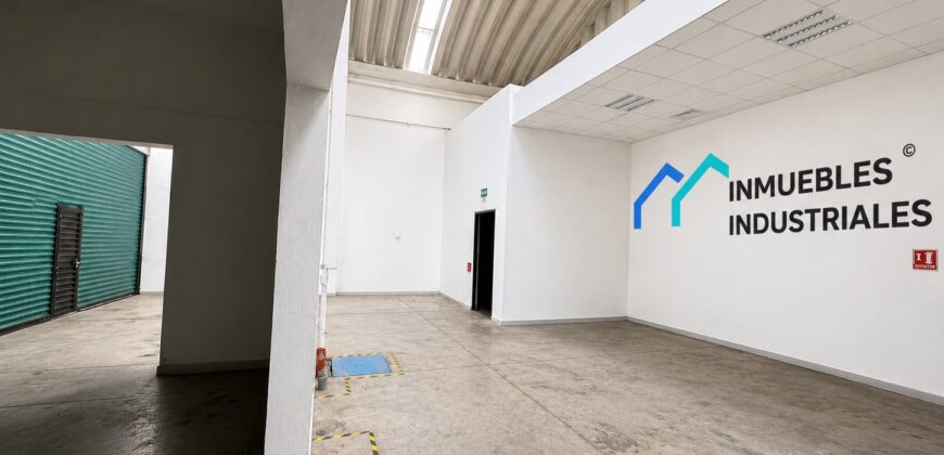 BODEGA EN SANTA CLARA ECATEPEC EN RENTA 867m2