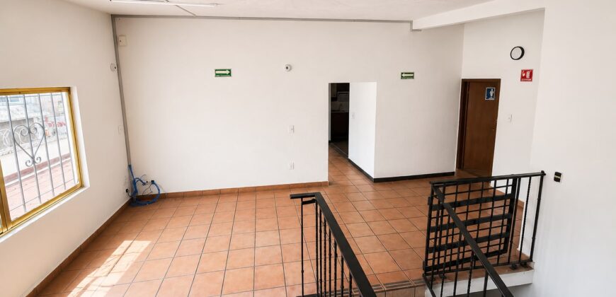 BODEGA EN SANTA CLARA ECATEPEC EN RENTA 867m2