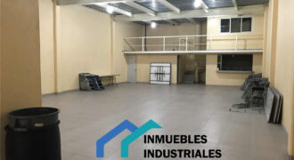 BODEGA EN XALOSTOC 220m² RENTA