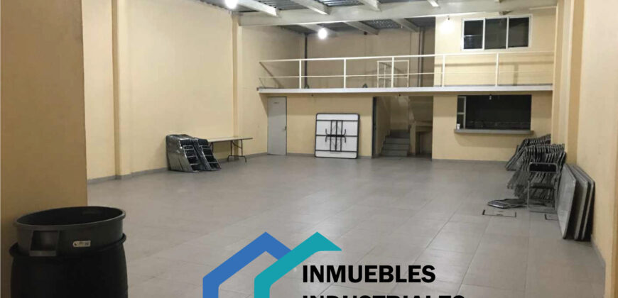 BODEGA EN XALOSTOC 220m² RENTA