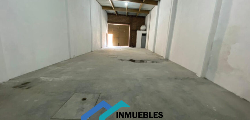 BODEGA EN RENTA 120m² SAN FRANCISCO XALOSTOC ECATEPEC