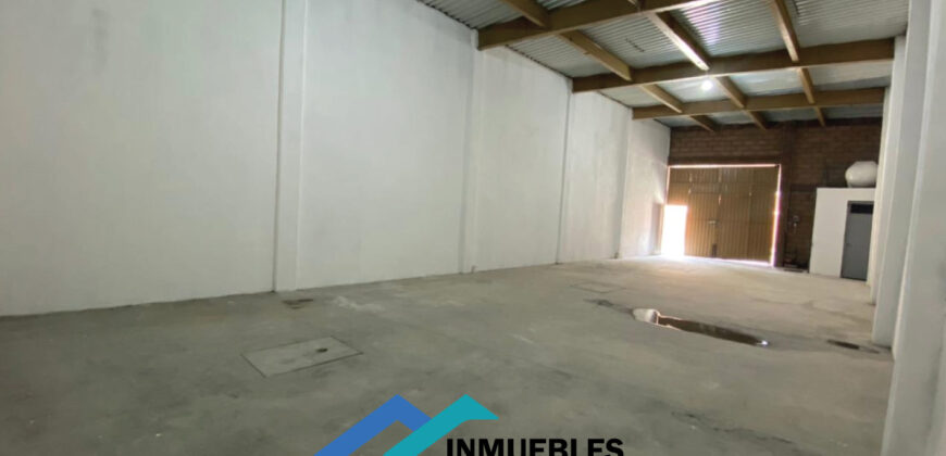 BODEGA EN RENTA 120m² SAN FRANCISCO XALOSTOC ECATEPEC