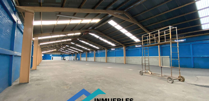 BODEGA EN RENTA TEZOYUCA LECHERIA TEXCOCO 1,600m²