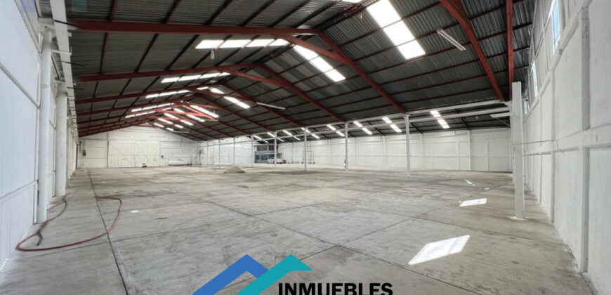 BODEGA EN RENTA TEZOYUCA LECHERIA TEXCOCO 2,000m²