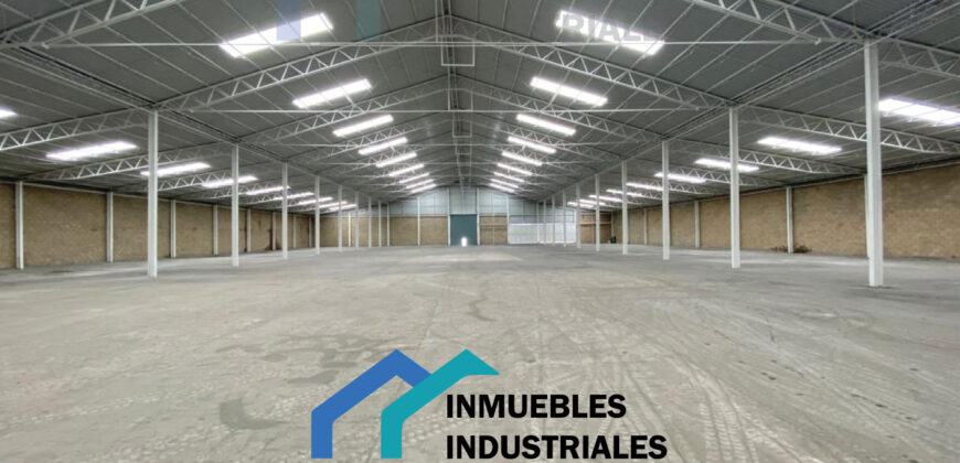 BODEGAS EN ECATEPEC EN PARQUE INDUSTRIAL 4,200m² CERRO GORDO