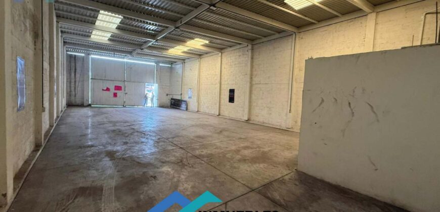 BODEGA EN RENTA 220m² SOBRE LECHERIA – TEXCOCO