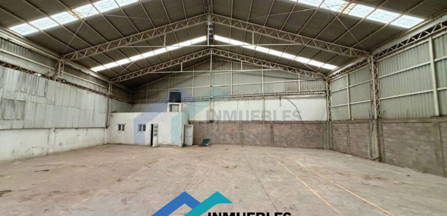 BODEGA EN CONDOMINIO EN RENTA 420m² C. DE ABASTOS ECATEPEC
