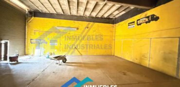 BODEGA EN VIA MORELOS EN RENTA 100m²