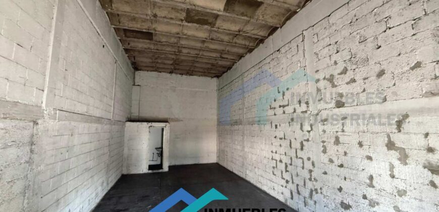 BODEGA EN VIA MORELOS EN RENTA 50m²